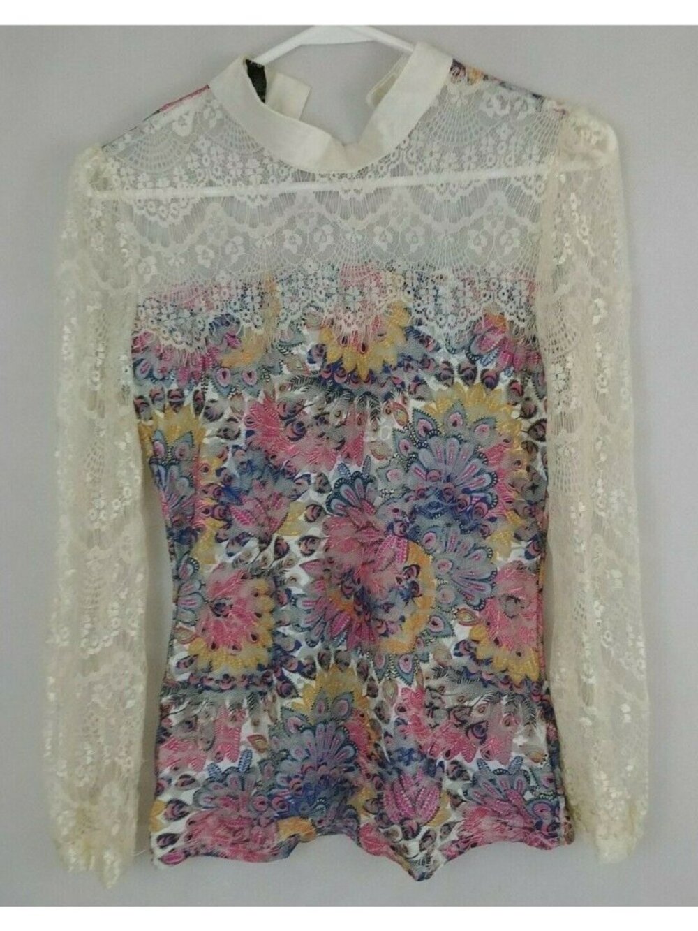 Oriental Women's Long Sleeve Floral Multicolor Lace Blouse Small